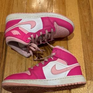 Nike Air Jordan 1 Mid GS Fierce Pink  FD8780-116 Youth Kids Sz 4.5 Y